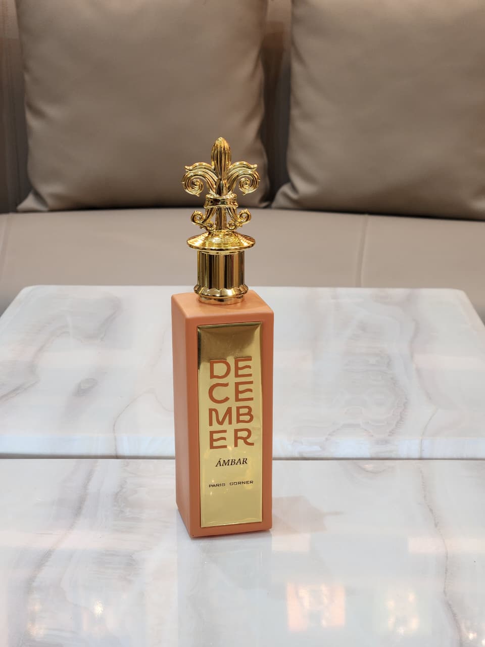 December Ambar Eau De unisex Perfume